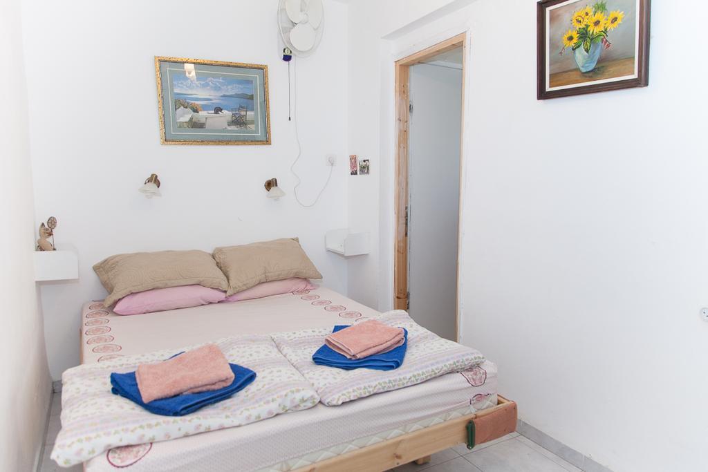 Stella Maris Hosting Apartman Haifa Szoba fotó