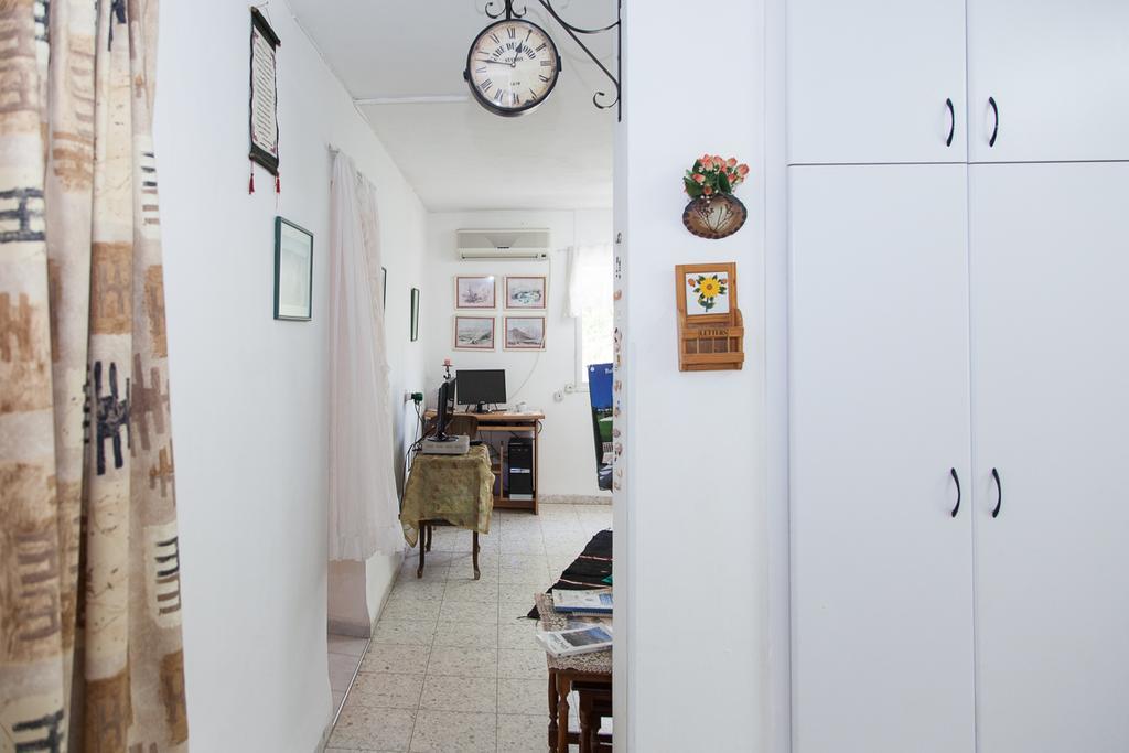Stella Maris Hosting Apartman Haifa Szoba fotó